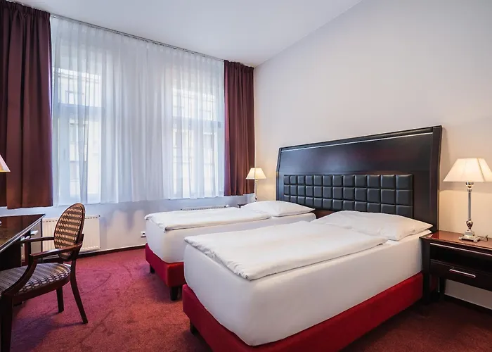 EA Hotel Tosca